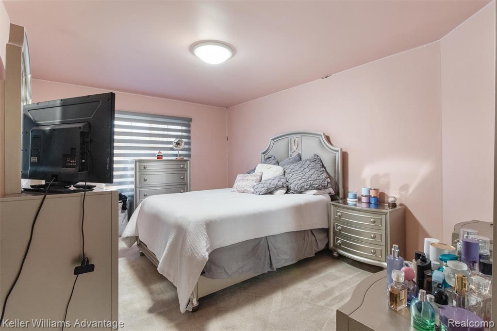 4656 Stoneview, West Bloomfield, MI — Photo 44