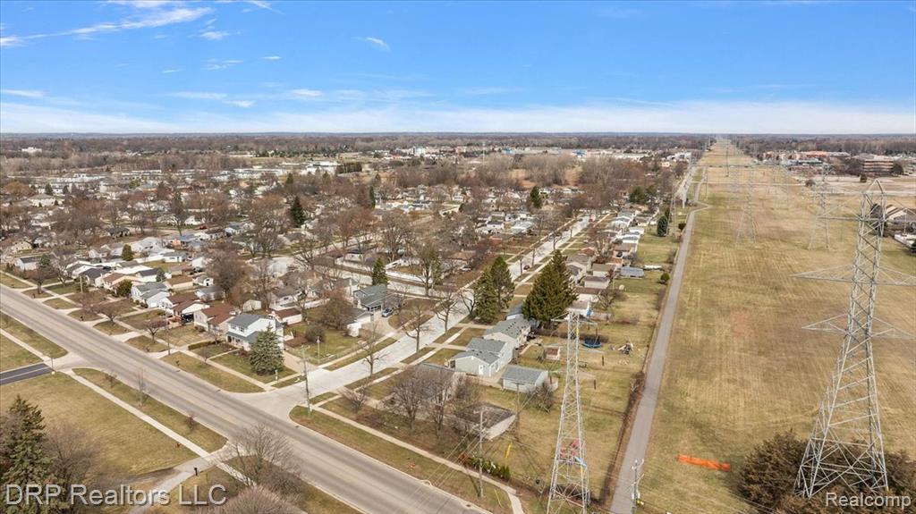 44012 Carrnation Drive, Sterling Heights, MI 48313 — Photo 42