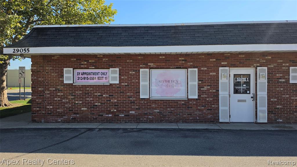 29055 Ford Road, Garden City, MI