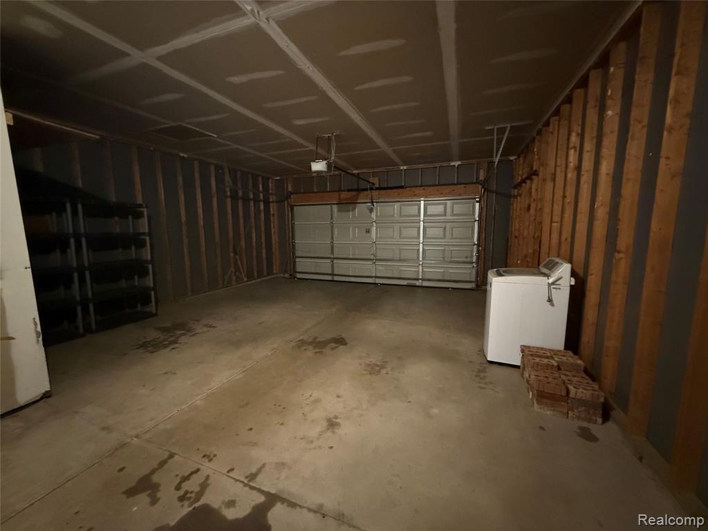 9032 Solitude Lane, Belleville, MI 48111 — Photo 18
