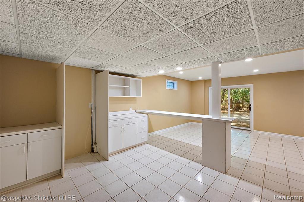 6835 High Ridge Road, West Bloomfield, MI 48324 — Photo 56