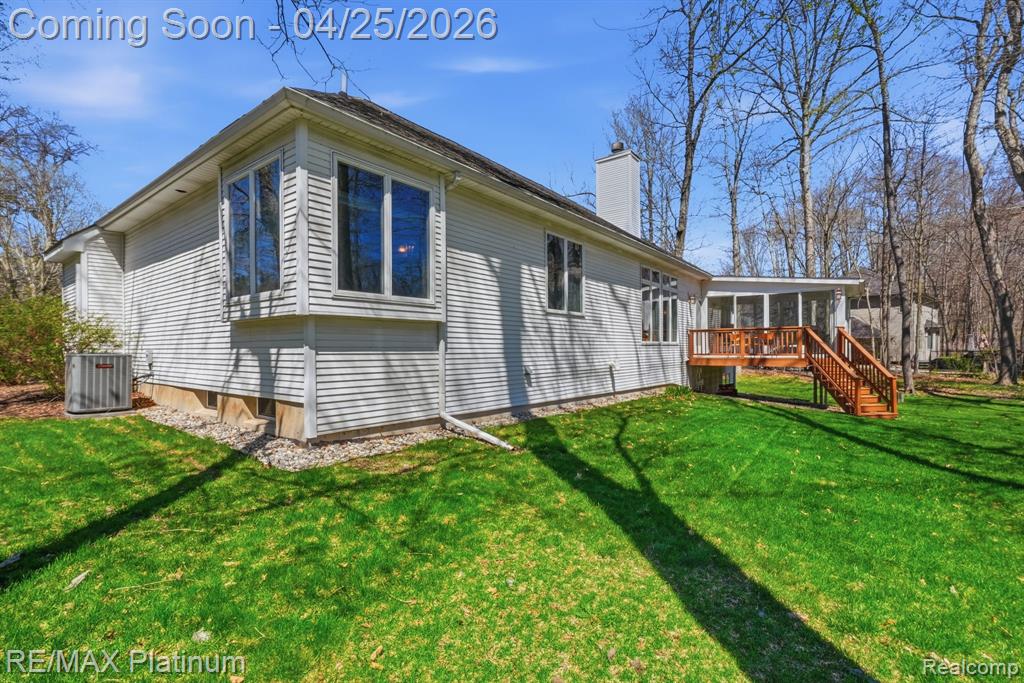 7548 Elmbrooke Way, Brighton, MI 48116 — Photo 36