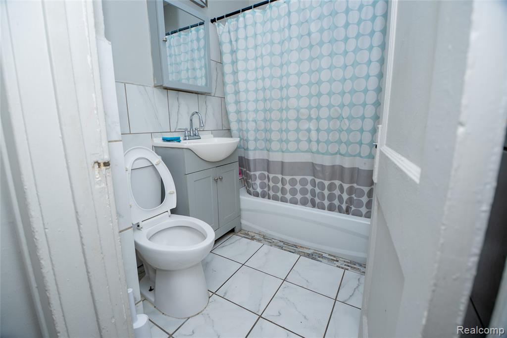 13551 Santa Rosa Drive, Detroit, MI 48238 — Photo 15