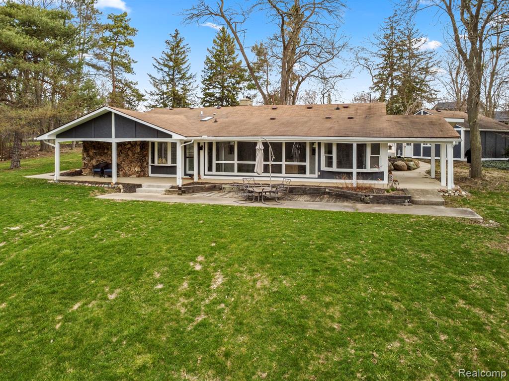 45401 W 9 Mile Road, Novi, MI — Photo 64