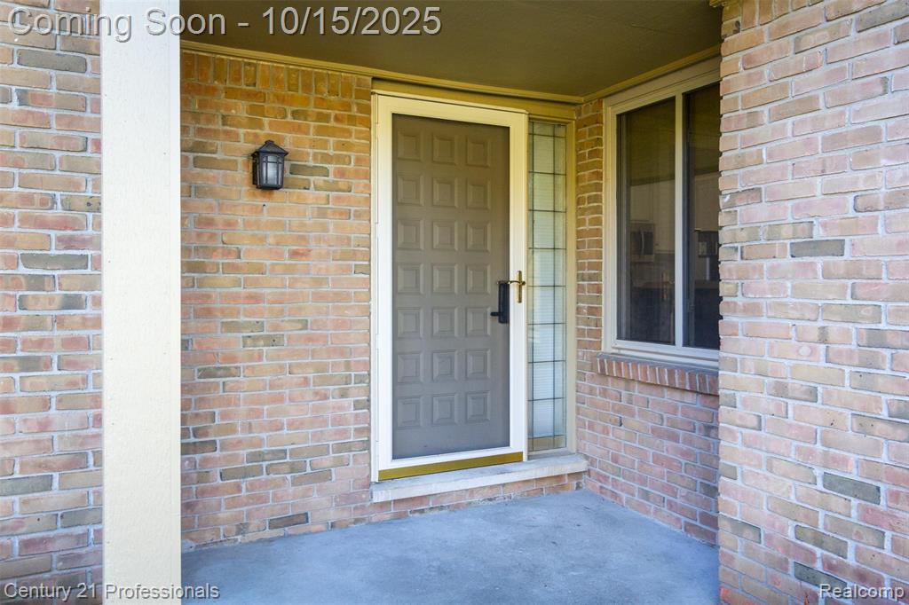 535 Tennyson, Rochester Hills, MI 48307 — Photo 4