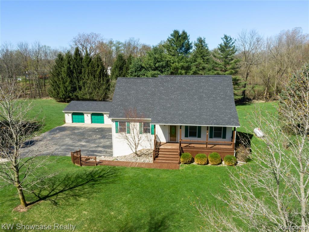 7362 Colby Lake Road, Laingsburg, MI 48848 — Photo 4
