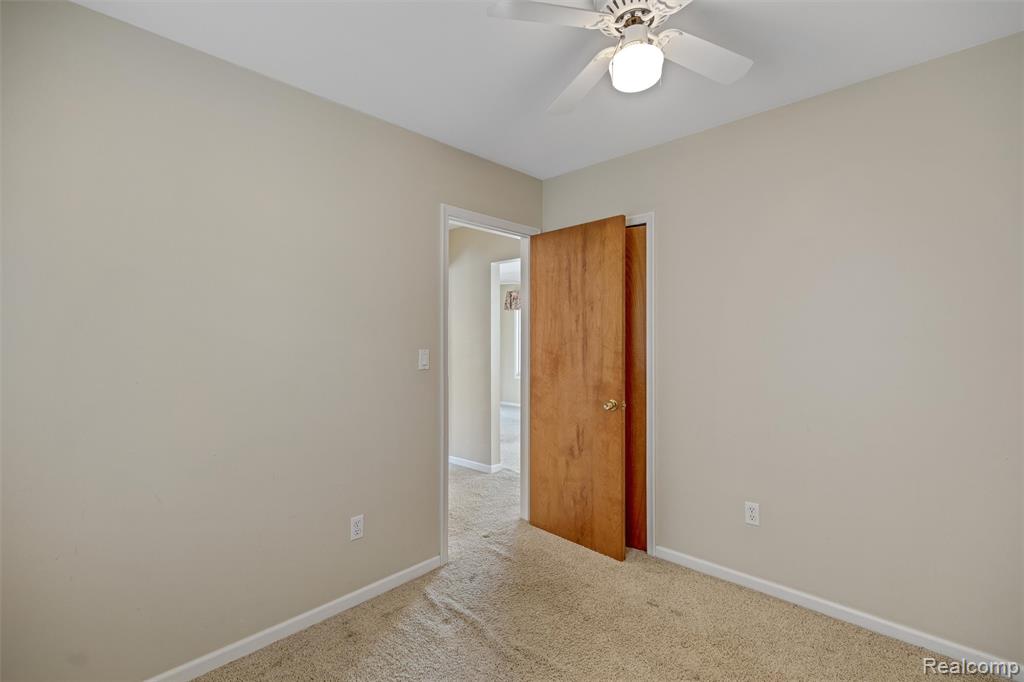 513 Baldwin Avenue, Royal Oak, MI 48067 — Photo 14