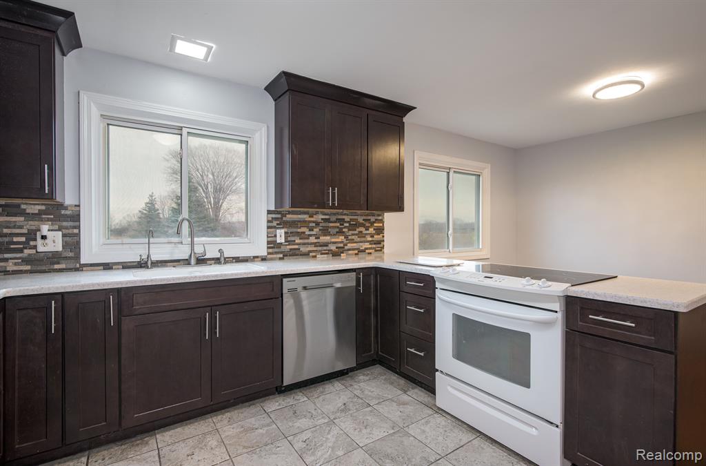 5170 GLEASON Road, Emmett, MI 48022 — Photo 18
