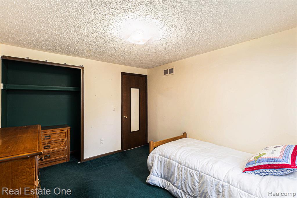 4336 Reilly Drive, Troy, MI 48085 — Photo 19