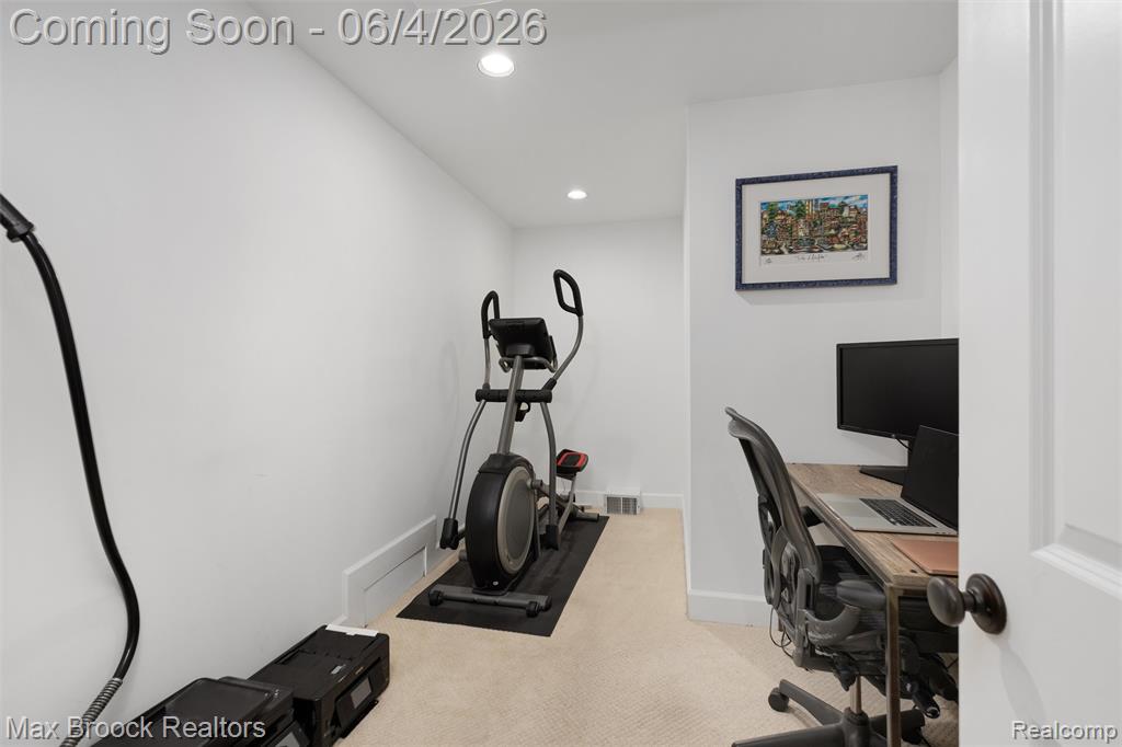 3797 S Darlington Road, Bloomfield Hills, MI 48301 — Photo 37