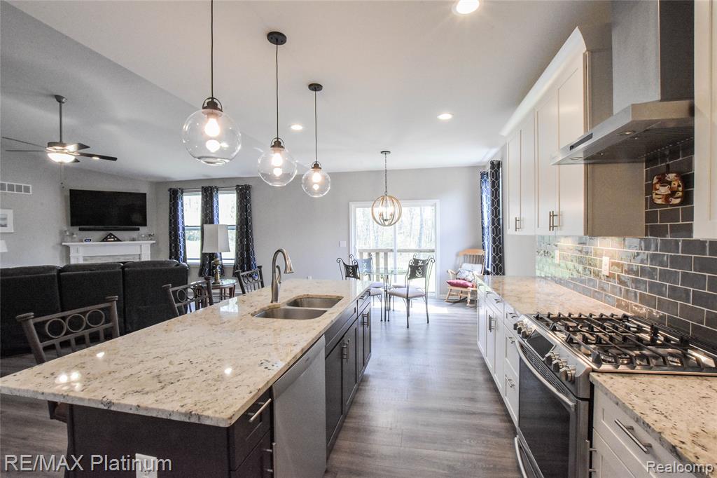 3003 Bogues View Drive, Howell, MI 48843 — Photo 13