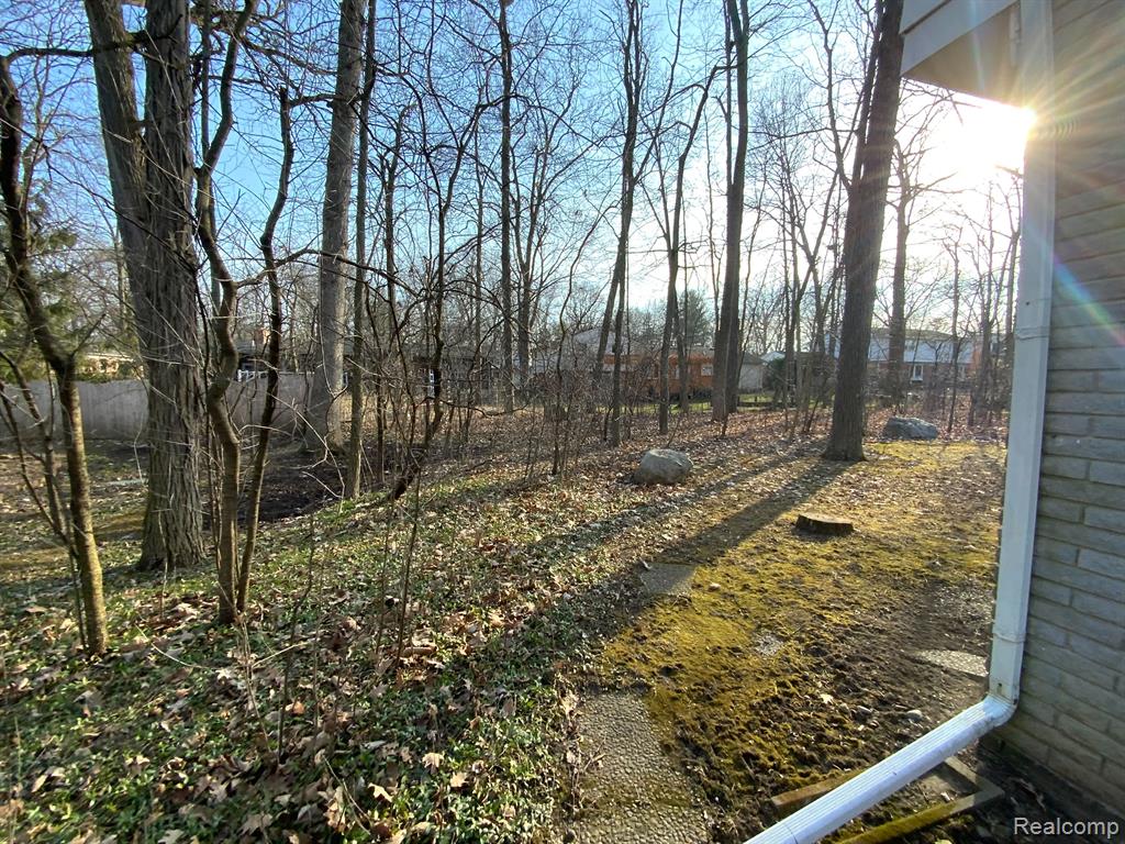 3684 MIDDLETON Drive, Ann Arbor, MI 48105 — Photo 19