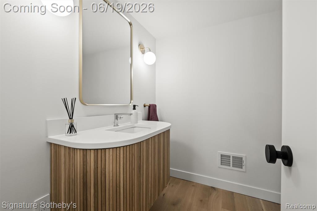 4340 Charing Cross Road, Bloomfield Hills, MI 48304 — Photo 18