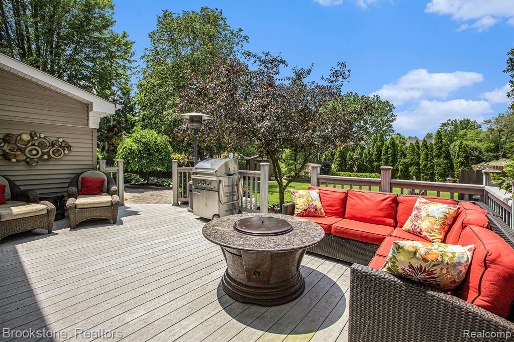4057 Cypress Drive, Troy, MI 48085 — Photo 39