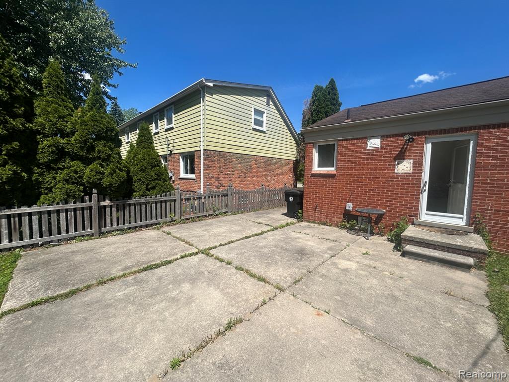 27225 LYNDON, Redford, MI 48239 — Photo 20