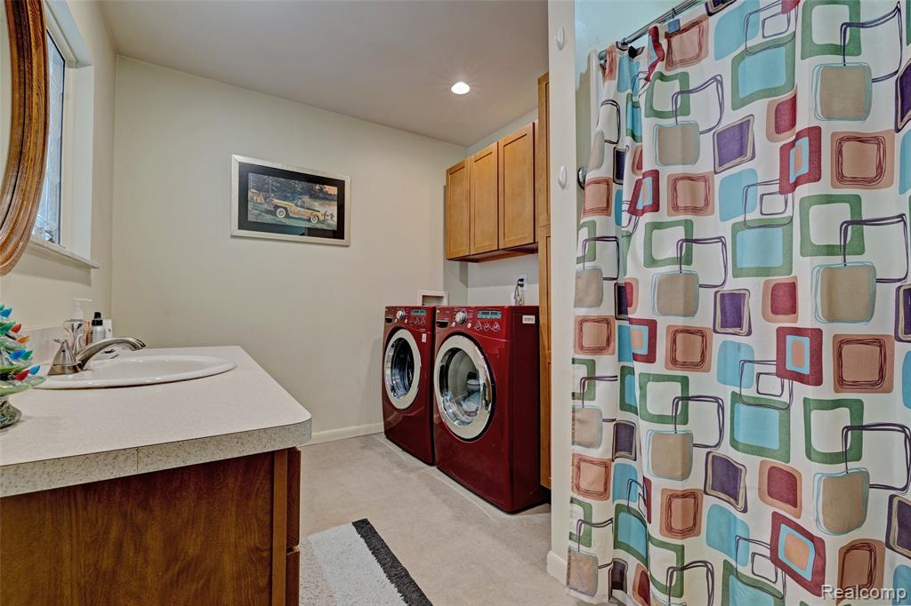 8704 Edna Drive, Warren, MI 48093 — Photo 24