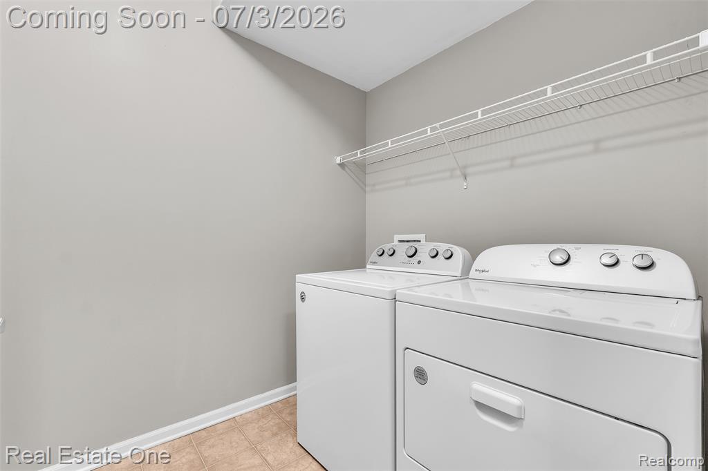 44656 Ellery Lane, Novi, MI 48377 — Photo 36