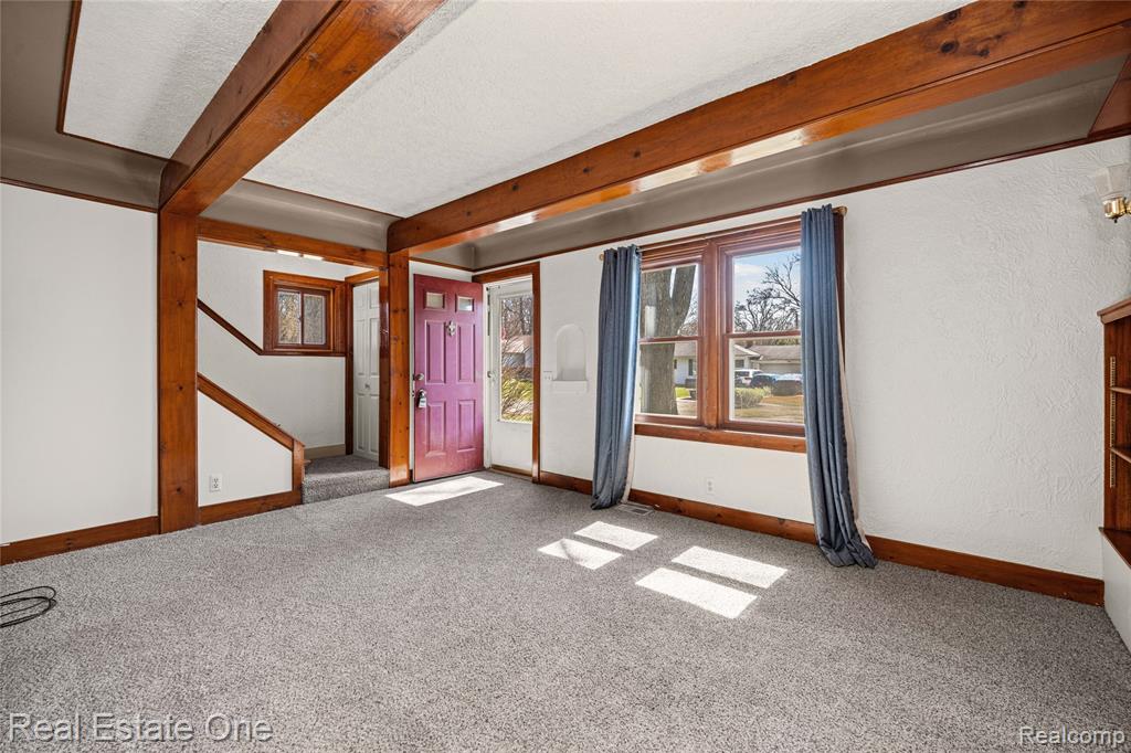 4058 Lomley Avenue, Waterford, MI 48329 — Photo 6