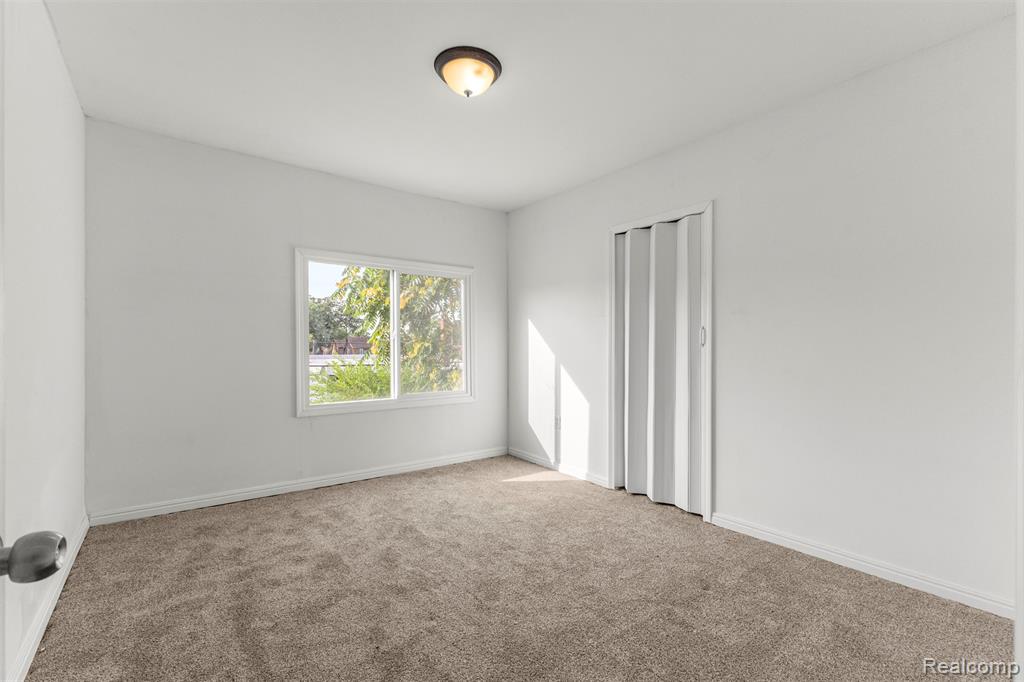 5035 Buckingham Avenue, Detroit, MI 48224 — Photo 16