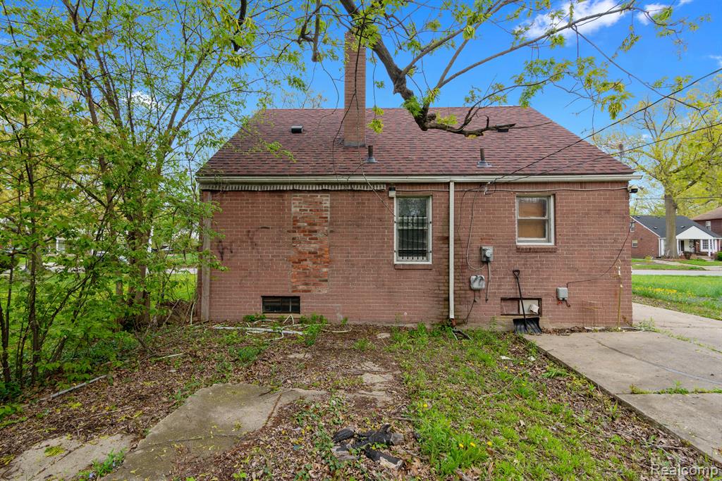 4399 COURVILLE Street, Detroit, MI 48224 — Photo 20