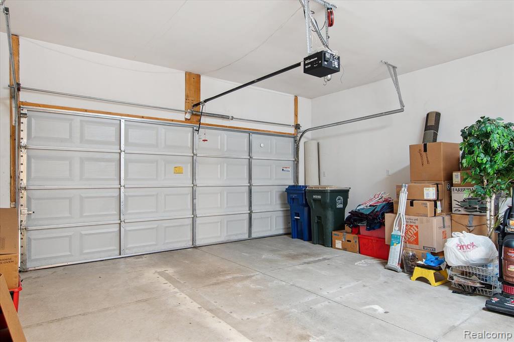 1902 PADDOCK Lane, Canton, MI 48188 — Photo 37