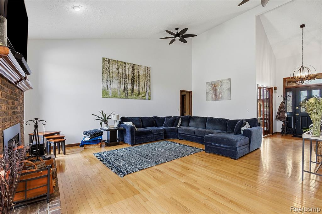 26525 Mapleridge Drive, New Baltimore, MI — Photo 6