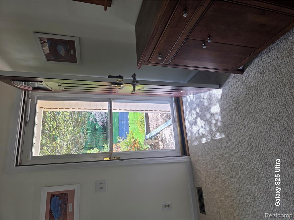 7098 Saint Charles Place, Kalamazoo, MI 49009 — Photo 8