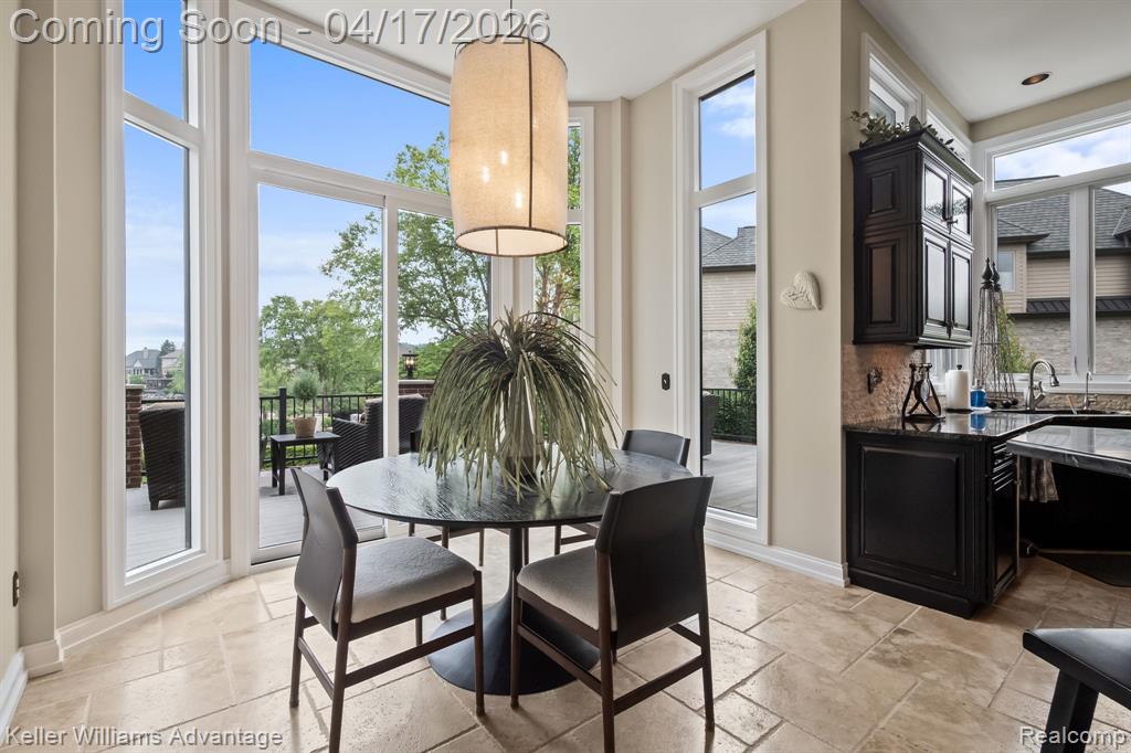 10993 Stoney Point Drive, South Lyon, MI, 48178