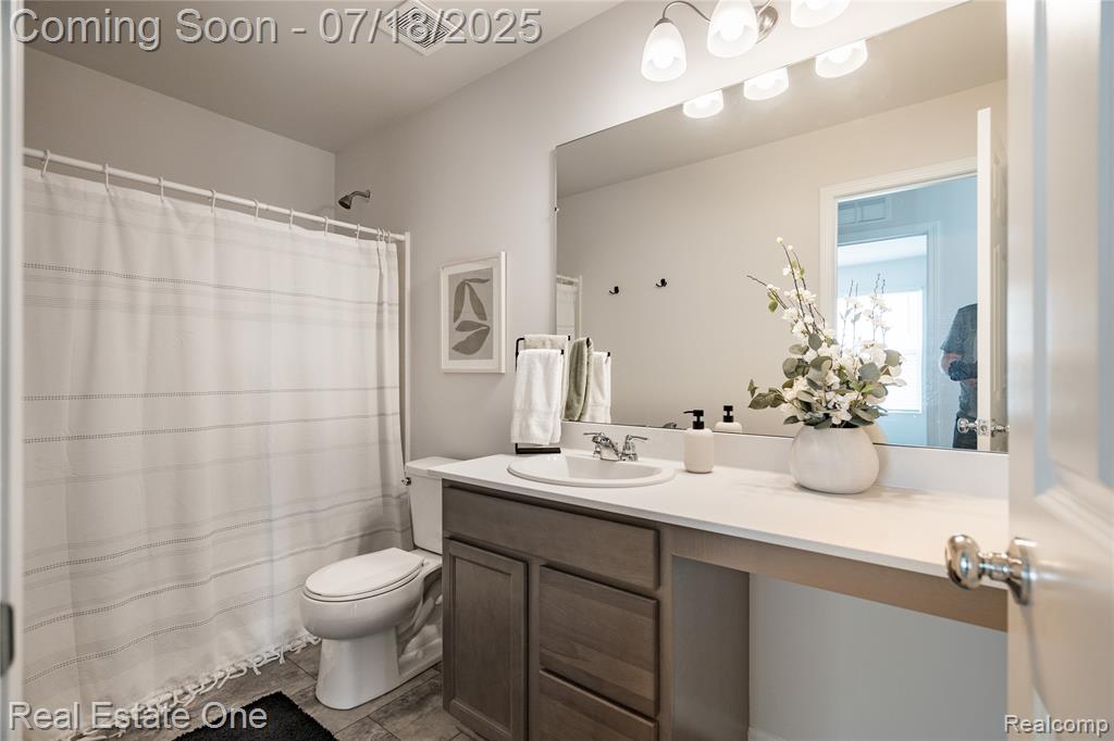 520 Lake Village, Waterford, MI 48328 — Photo 27