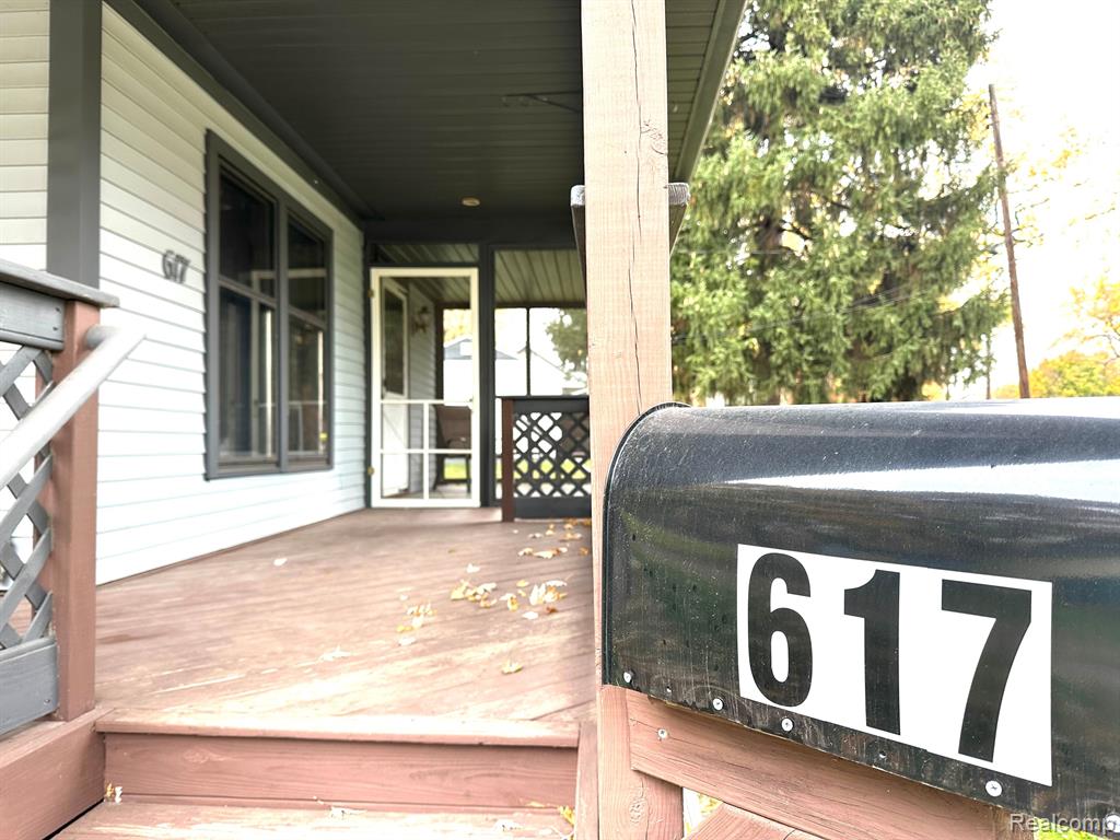 617 N LINCOLN Street, Durand, MI 48429 — Photo 5
