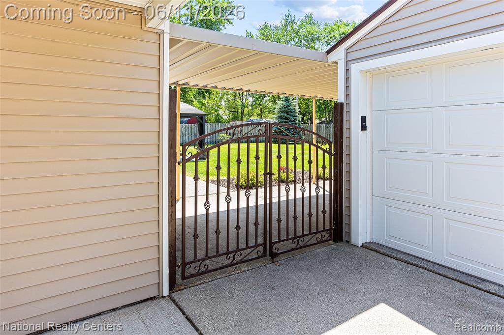 5191 Lynsue Lane, Waterford, MI 48327 — Photo 42
