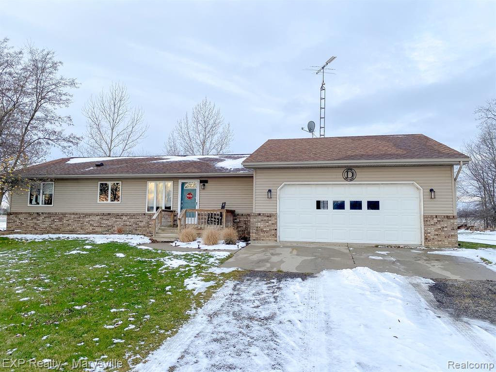 7615 WILDCAT Road, MI 48032 — Photo 2