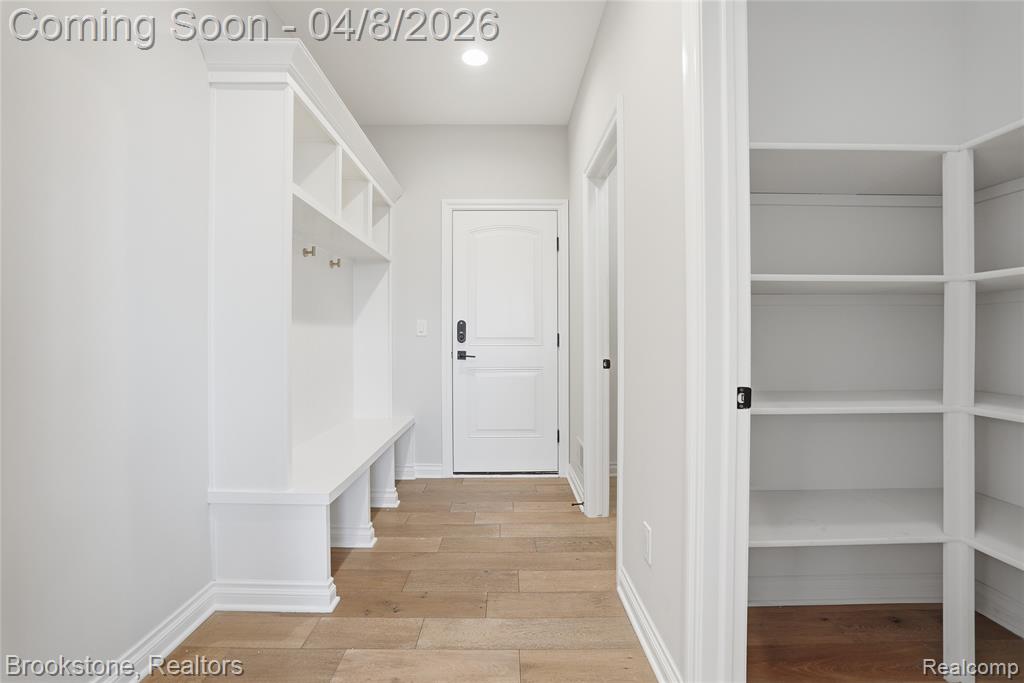 49677 Monarch Drive, Macomb, MI 48044 — Photo 5