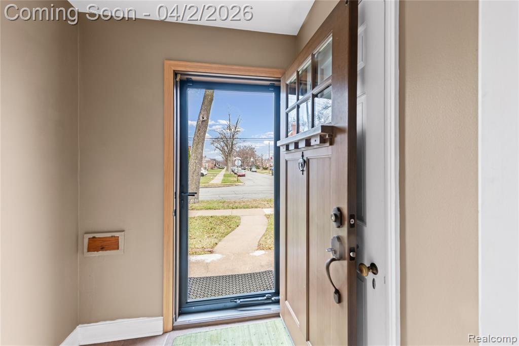 2305 Vinewood Street, Wyandotte, MI 48192 — Photo 5