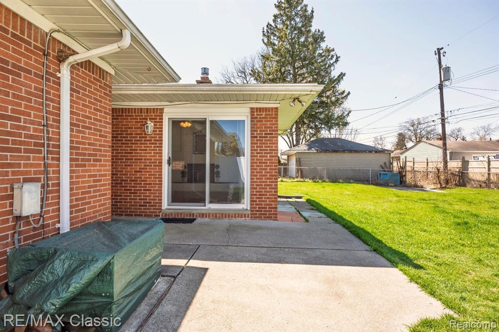 7349 IROQUOIS Street, Westland, MI — Photo 27