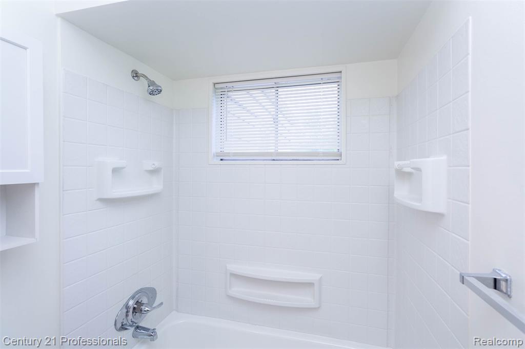 21892 Ehlert Avenue, Warren, MI 48089 — Photo 20