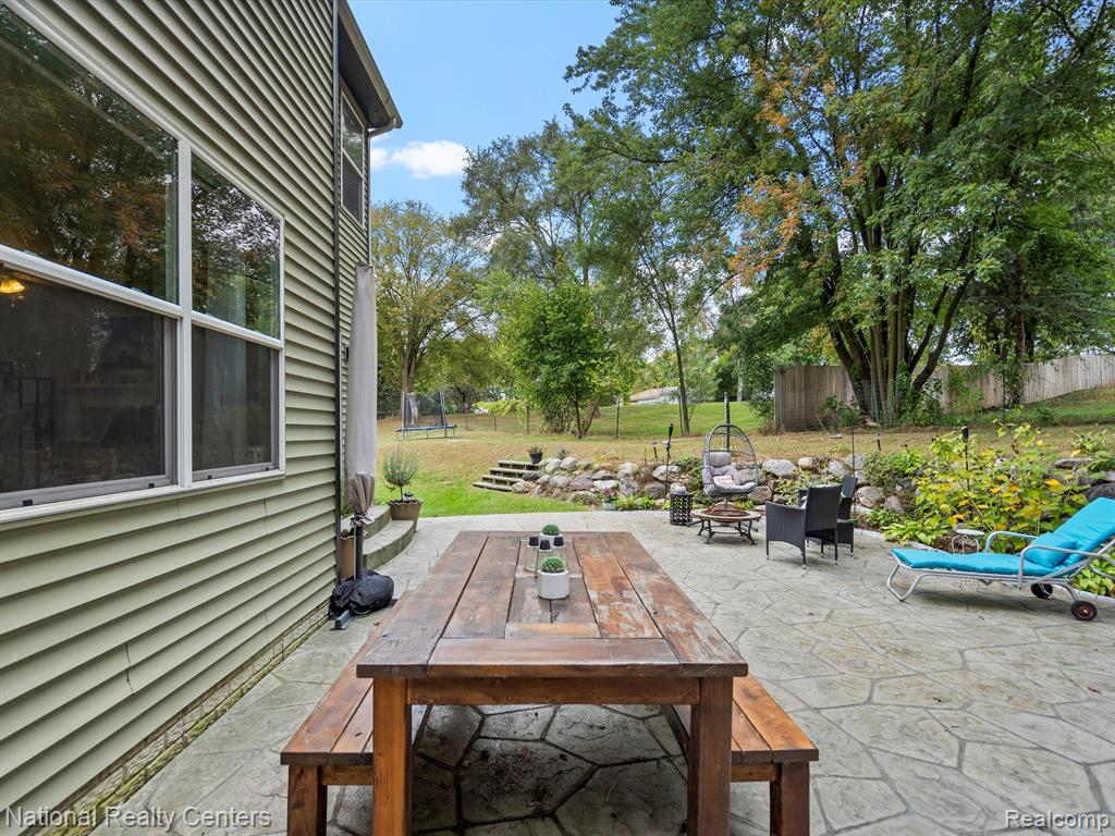 628 EVAN Court, Lake Orion, MI 48362 — Photo 42