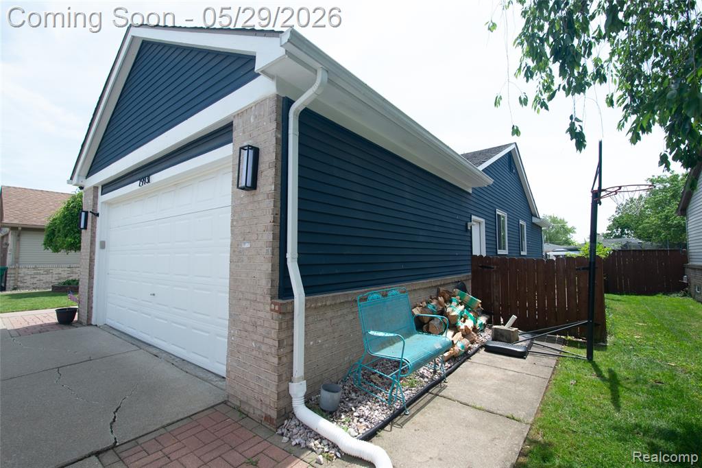 29931 Rosslyn Avenue, Garden City, MI — Photo 7