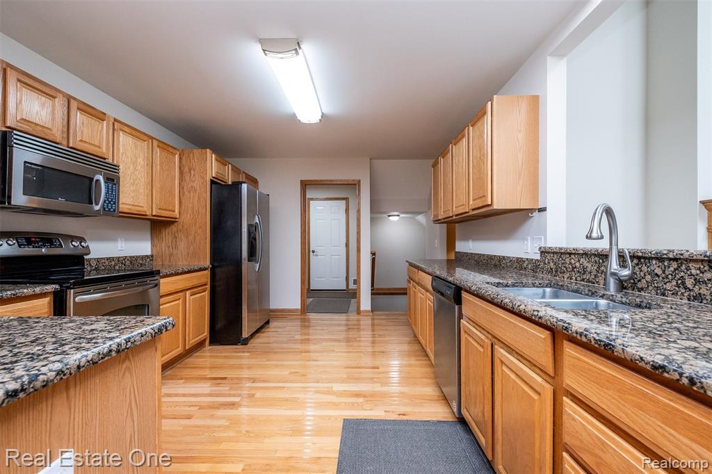 6228 Northridge Hills Drive, Brighton, MI 48116 — Photo 18