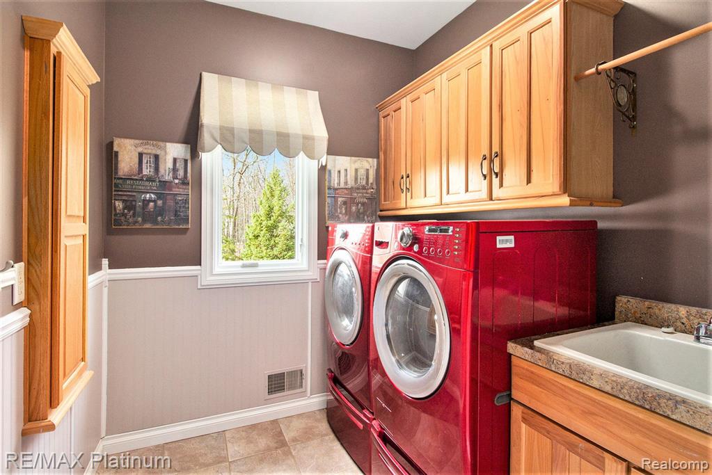 7186 GRANGER DRIVE, Howell, MI 48855 — Photo 7