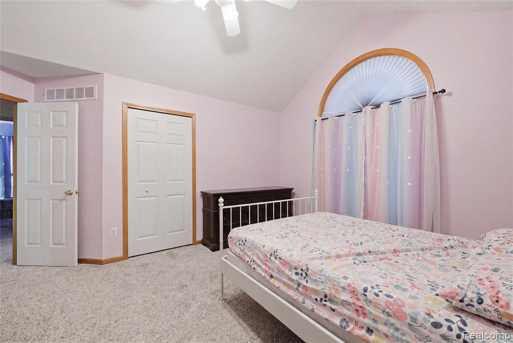 35724 Saint Clair Drive, New Baltimore, MI 48047 — Photo 29