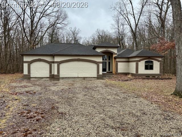 10452 E Maple Avenue, Davison, MI 48423 — front exterior