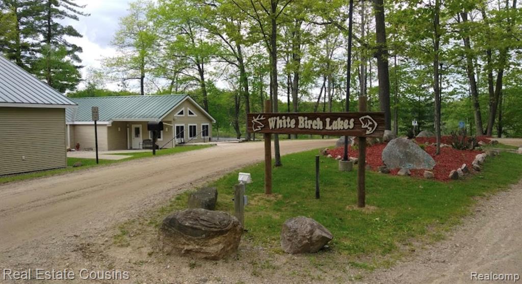 4611 Mockingbird Circle, Farwell, MI 48622 — Photo 16