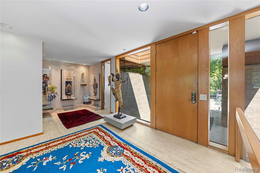 5035 Ponvalley Road, Bloomfield Hills, MI 48302 — Photo 3