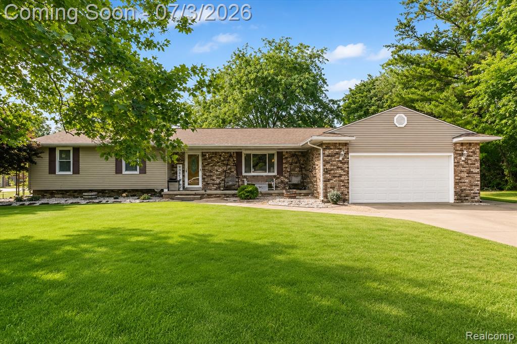 6514 Luanne Drive, Flushing, MI 48433