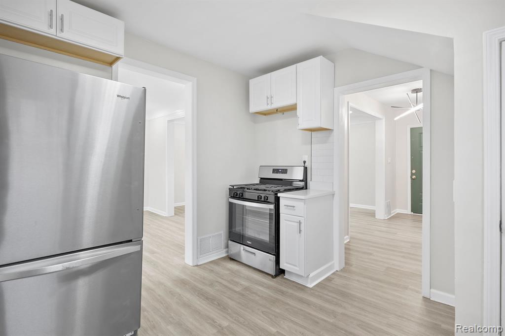 764 PARK Avenue, Lincoln Park, MI 48146 — Photo 13