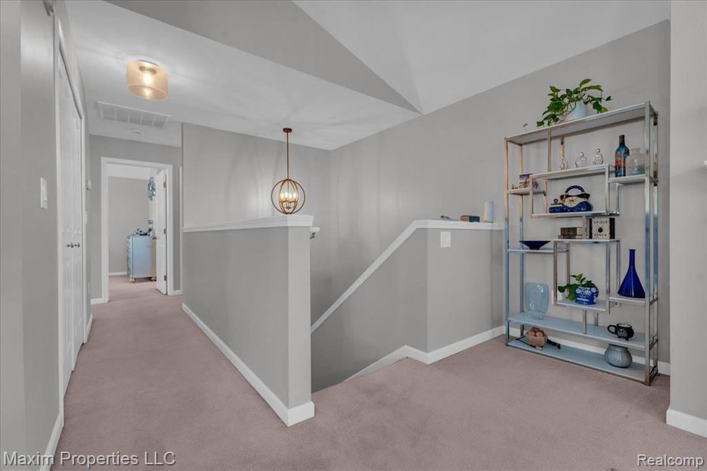 47456 PEMBROKE Drive, 60, Canton, MI 48188 — Photo 13