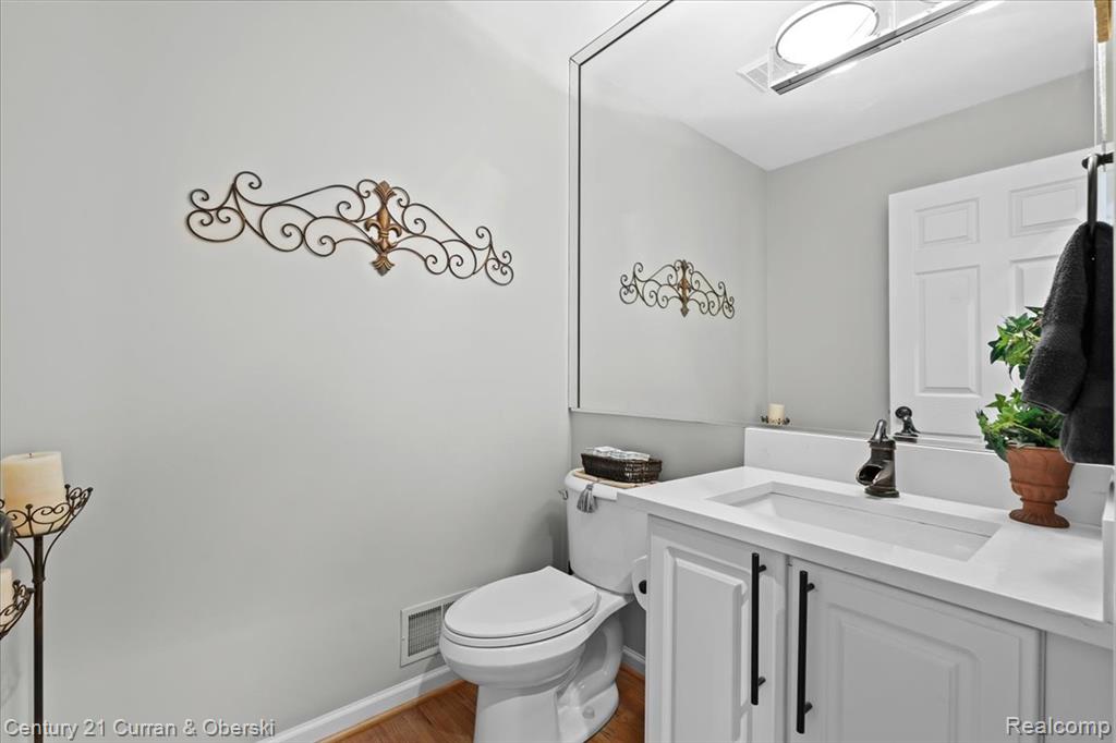 45499 Addington Lane, Novi, MI — Photo 19