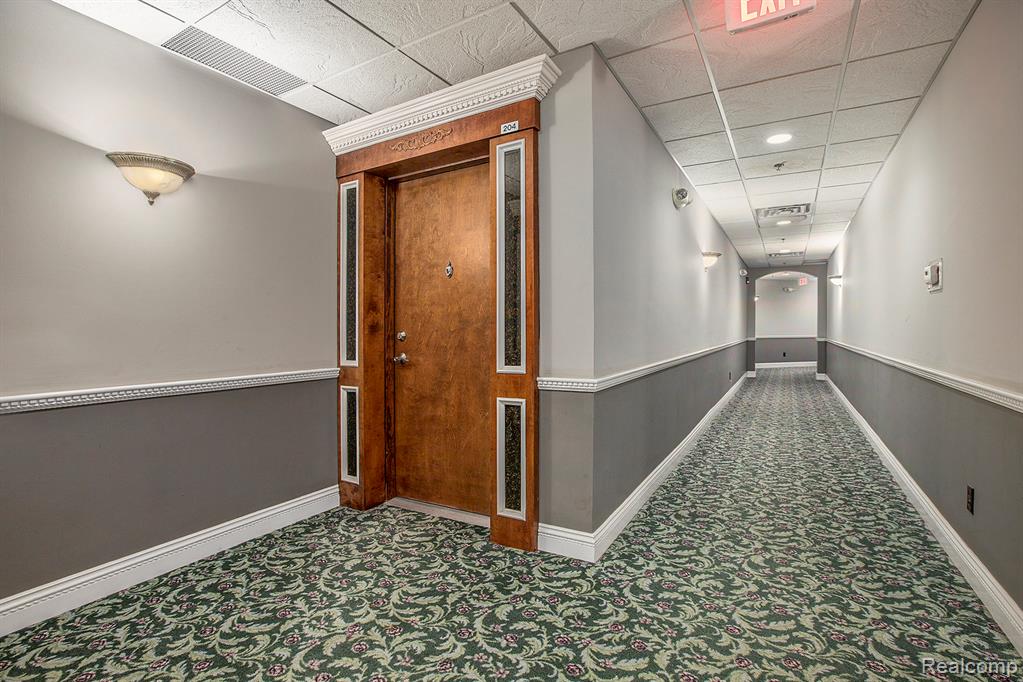 283 S Zeeb Road, Ann Arbor, MI 48103 — Photo 6