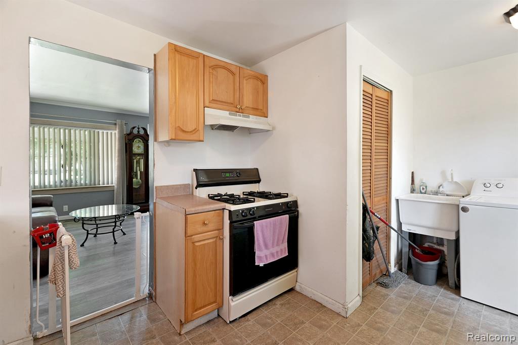 6621 BUCK Street, Taylor, MI 48180 — Photo 18